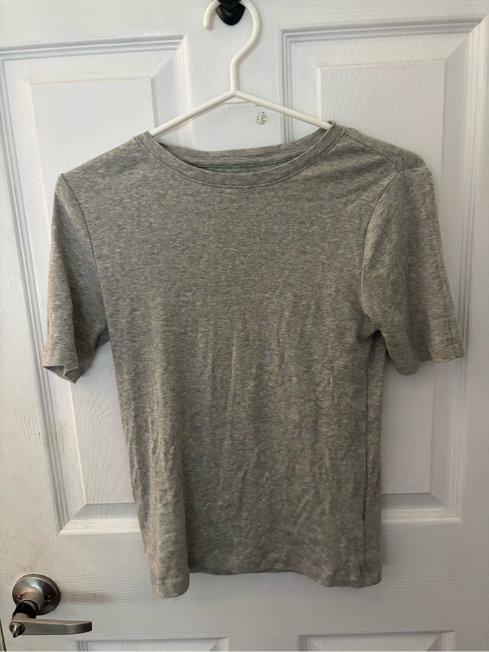 GAP Heather Gray Short Sleeve Crew T-Shirt